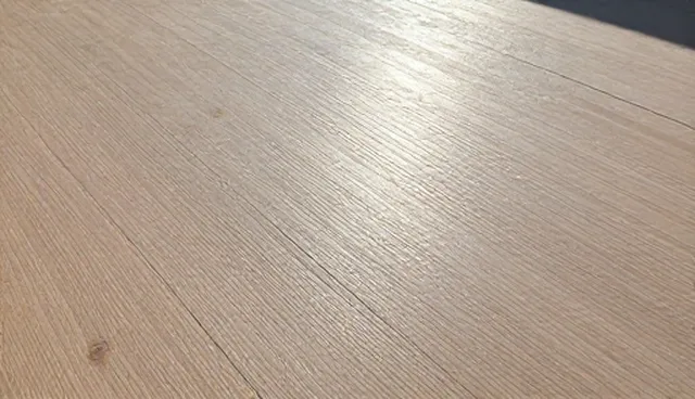 物流成本优化:自主运输与货运代理服务的取舍分析